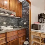 Studio With Private Garden